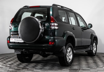 Подержанный автомобиль Toyota Land Cruiser Prado 2003 года (5 фото)