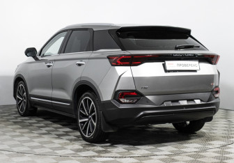 Подержанный автомобиль FAW Bestune T77 2024 года (7 фото)