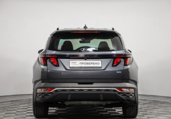Подержанный автомобиль Hyundai Tucson 2021 года (6 фото)