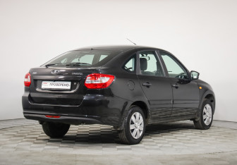 Подержанный автомобиль LADA (ВАЗ) Granta Liftback 2015 года (5 фото)