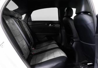 Подержанный автомобиль Kia Cerato Sedan 2020 года (21 фото)