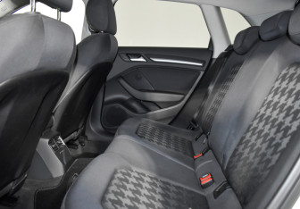 Подержанный автомобиль Audi A3 Hatchback 2013 года (14 фото)