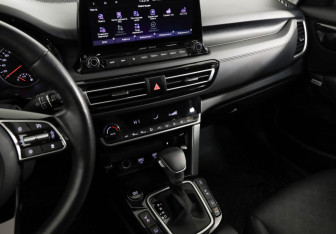 Подержанный автомобиль Kia Seltos 2021 года (22 фото)