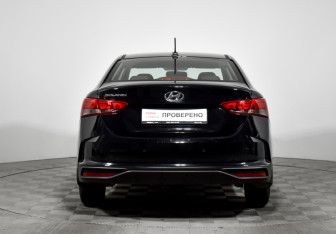 Подержанный автомобиль Hyundai Solaris Sedan 2020 года (6 фото)