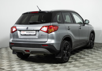 Подержанный автомобиль Suzuki Vitara 2018 года (5 фото)