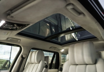 Подержанный автомобиль Land Rover Range Rover 2016 года (28 фото)