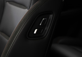 Подержанный автомобиль Geely Tugella 2022 года (21 фото)