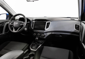 Подержанный автомобиль Hyundai Creta 2017 года (9 фото)