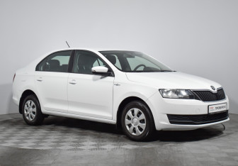 Подержанный автомобиль Skoda Rapid Liftback 2019 года (3 фото)