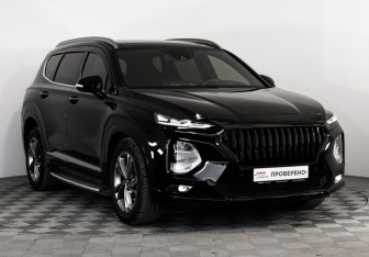 Подержанный автомобиль Hyundai Santa Fe 2018 года (3 фото)
