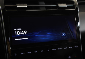 Подержанный автомобиль Hyundai Tucson 2022 года (13 фото)