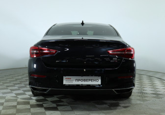 Подержанный автомобиль Hongqi H5 2022 года (6 фото)
