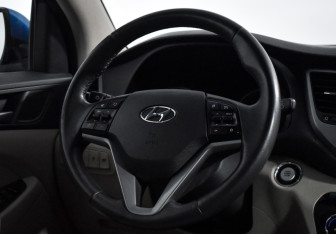 Подержанный автомобиль Hyundai Tucson 2017 года (17 фото)