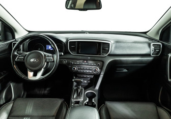 Подержанный автомобиль Kia Sportage 2019 года (13 фото)