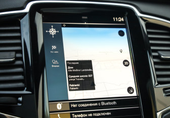 Подержанный автомобиль Volvo XC90 2019 года (17 фото)