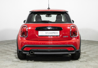 Подержанный автомобиль MINI Hatch 2021 года (6 фото)