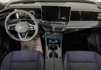 Новый Volkswagen Tiguan 2025 (14 фото)