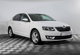 Подержанный автомобиль Skoda Octavia Liftback 2013 года (3 фото)