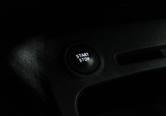 Подержанный автомобиль Renault Kaptur 2017 года (17 фото)