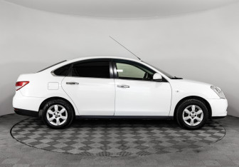 Подержанный автомобиль Nissan Almera Sedan 2016 года (4 фото)