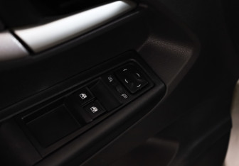 Подержанный автомобиль LADA (ВАЗ) Vesta Sedan 2016 года (13 фото)