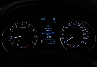Подержанный автомобиль Nissan Qashqai 2014 года (19 фото)