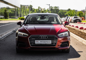 Подержанный автомобиль Audi A5 Coupe 2018 года (4 фото)