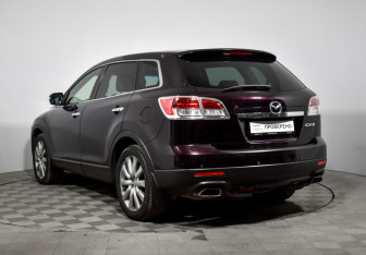 Подержанный автомобиль Mazda CX-9 2008 года (7 фото)