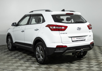 Подержанный автомобиль Hyundai Creta 2017 года (7 фото)