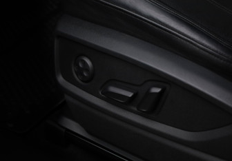 Подержанный автомобиль Audi Q5 2020 года (23 фото)