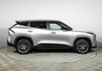 Подержанный автомобиль Geely Cityray 2024 года (4 фото)