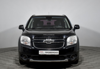 Подержанный автомобиль Chevrolet Orlando 2013 года (2 фото)