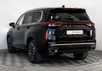 Подержанный автомобиль Exeed VX 2022 года (7 фото)