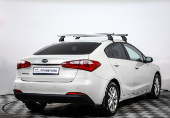 Подержанный автомобиль Kia Cerato Sedan 2014 года (5 фото)