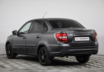 Подержанный автомобиль LADA (ВАЗ) Granta Sedan 2020 года (7 фото)