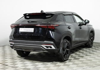 Подержанный автомобиль Omoda C5 2024 года (5 фото)