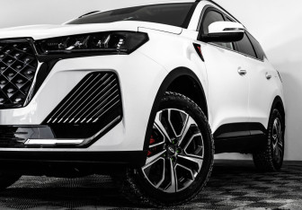 Подержанный автомобиль Chery Tiggo 7 Pro Max 2025 года (2 фото)