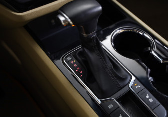 Подержанный автомобиль Kia Carnival 2018 года (17 фото)