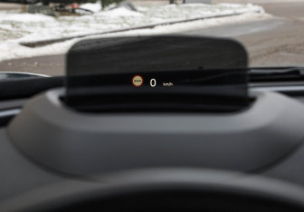 Подержанный автомобиль MINI Clubman Wagon 2022 года (26 фото)