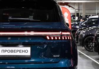 Подержанный автомобиль Geely Monjaro 2024 года (9 фото)
