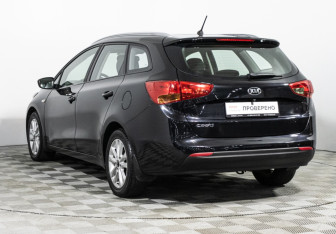 Подержанный автомобиль Kia Ceed Wagon 2016 года (7 фото)
