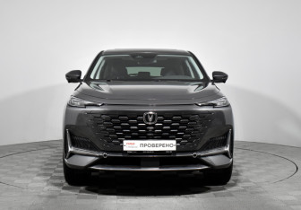 Подержанный автомобиль Changan UNI-K 2023 года (2 фото)