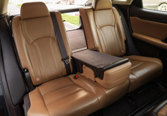 Подержанный автомобиль Lexus RX 2017 года (29 фото)