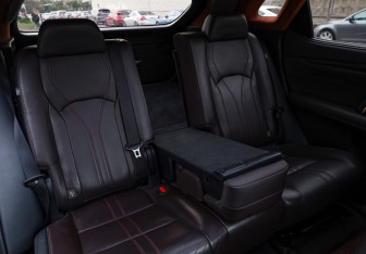 Подержанный автомобиль Lexus RX 2016 года (13 фото)