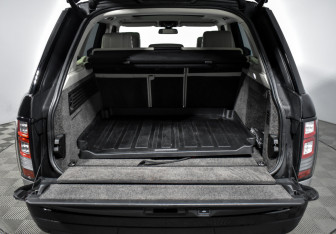 Подержанный автомобиль Land Rover Range Rover 2014 года (22 фото)