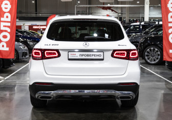 Подержанный автомобиль Mercedes-Benz GLC Coupe 2020 года (9 фото)