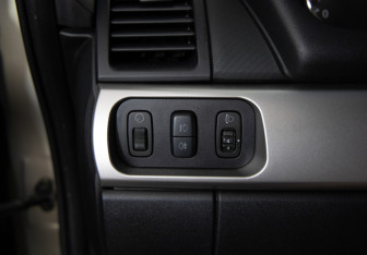 Подержанный автомобиль Mitsubishi Galant Sedan 2007 года (17 фото)