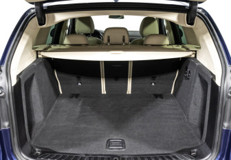 Подержанный автомобиль BMW X3 2020 года (20 фото)