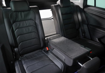 Подержанный автомобиль Volkswagen Tiguan 2019 года (27 фото)