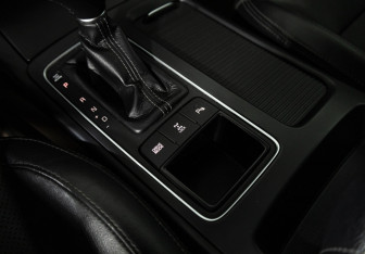 Подержанный автомобиль Kia Sorento 2017 года (18 фото)